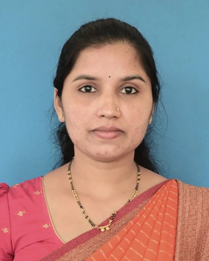 Mrs Meenakshi G D